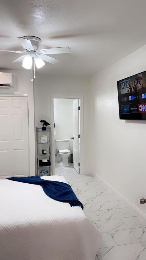 Guest House , 5 Min Away From Las Airport. Лас Вегас Екстериор снимка